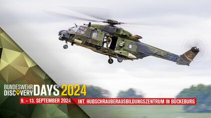 Ein Hubschrauber der Bundeswehr hebt ab.